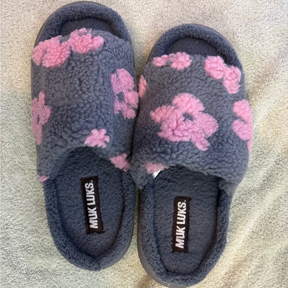 Muk Luks Charcoal and Pink Floral Slippers